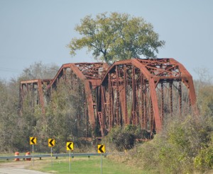 Rusting Railroad Bridge,I-10, West of Houston, TX - 2013-12-15