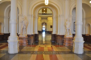 State House (View Toward Rotunda from South Foyer Entrance), Austin, TX - 2103-12-16