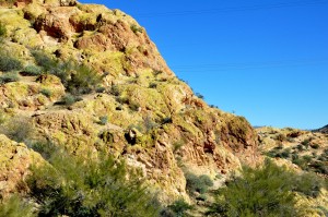 Apache Trail (b) Between Apache Junciton and Tortilla Flat, AZ - 2014-01-06