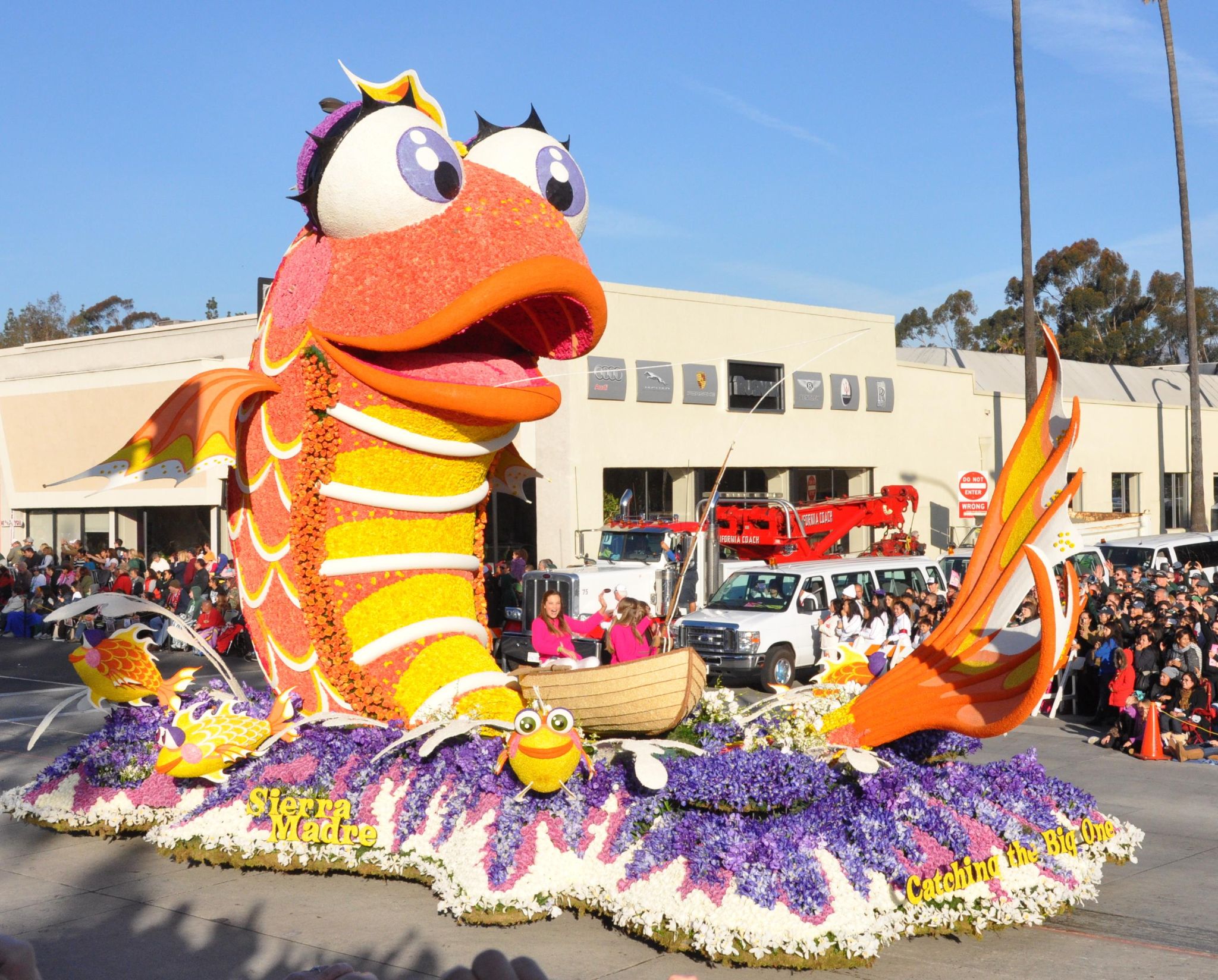 Sierra Madre (a), Tournament of Roses Parade, Pasadena, CA - 2014-01-01