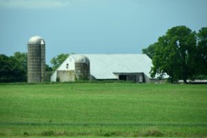 Barn, Silo and Crops, I-76, Western PA - 2106-06-21