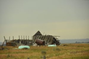 Collapsed Barn, US-83, North of Pierre, Sd - 2106-07-06