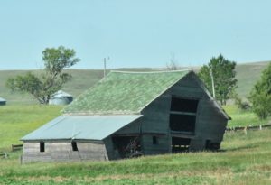 Collapsing Barn off I-94, Western North Dakota - 2016-07-08