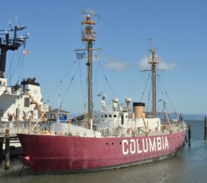 Lighthouse Ship Columbia - Astoria, OR - 2016-07-26