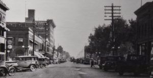 Main Avenue, Bismark, North Dakota (circa 1929)