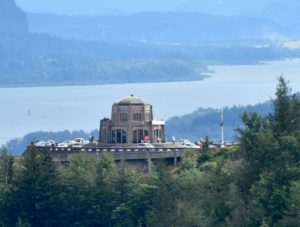 Vista House from Chanticleer Point, Historic US Route 30 - 2016-07-23