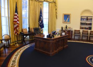 Clinton Presidential Library & Museum (Oval Office - a), Little Rock, AR - 2106-08-28
