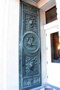 maryland-state-capitol-entrance-door-bas-relief-b-annapolis-md-2106-09-06