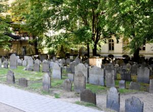 kings-chapel-burying-ground-tombstones-boston-ma-2016-09-26